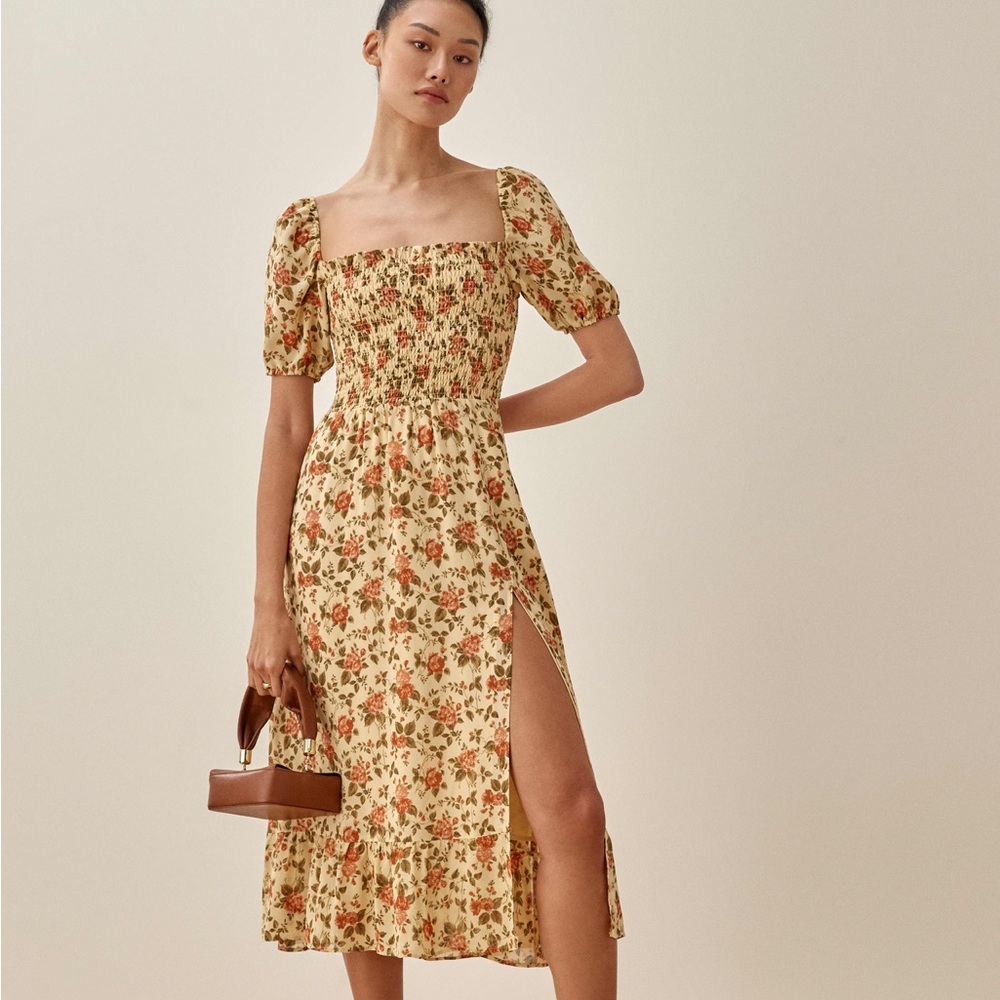 1HR SALE ⚡Reformation Meadow Dress (Au Lait)